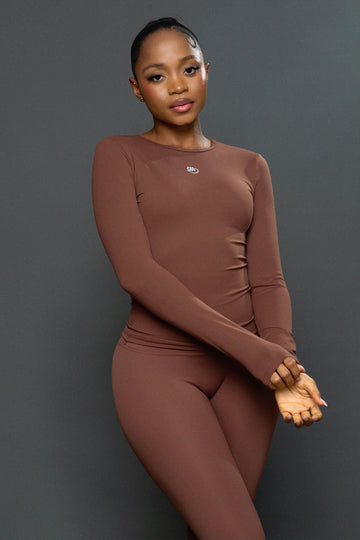 Basic long-sleeved tee (choco)