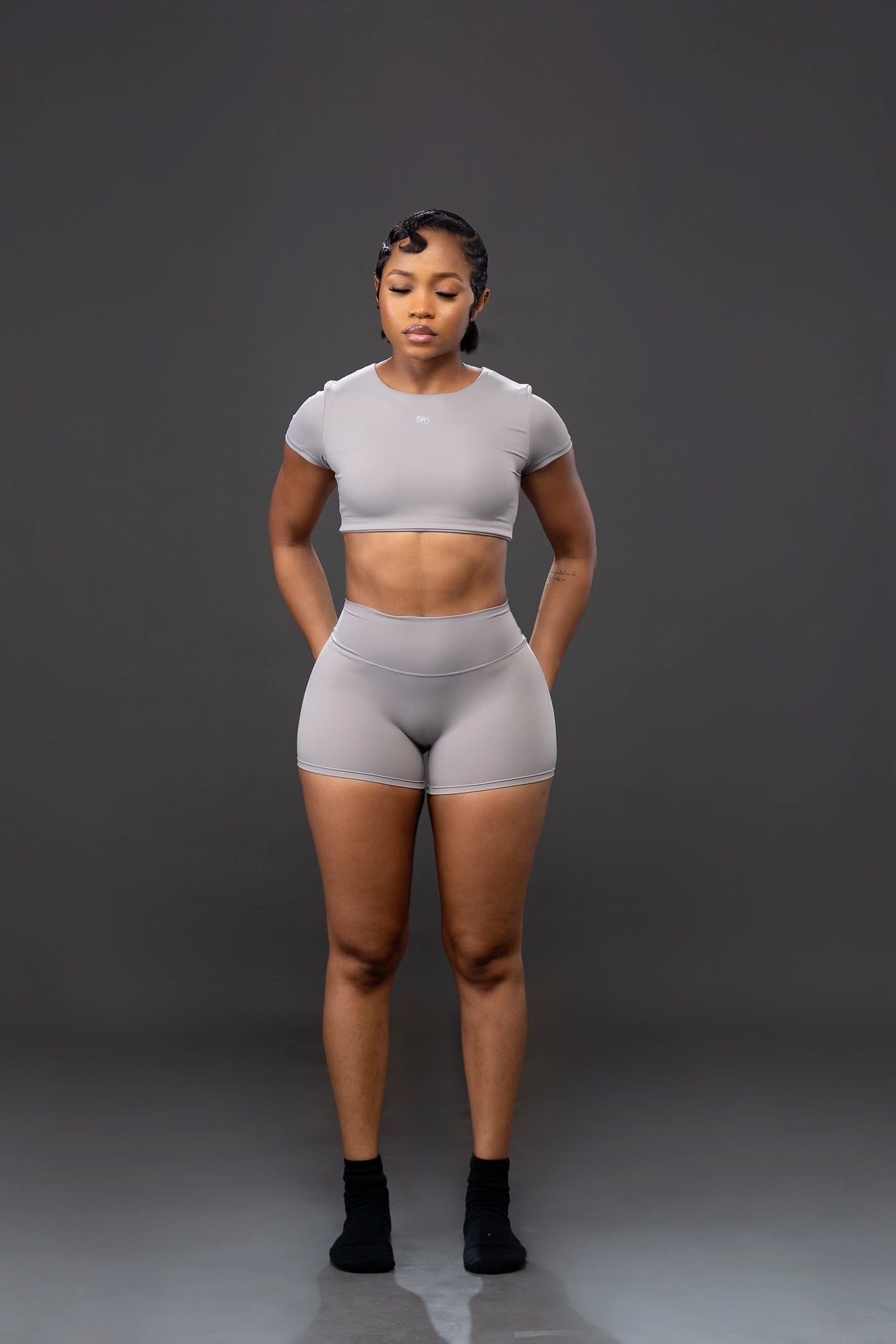 BASIC CROPPED TOP (clay)