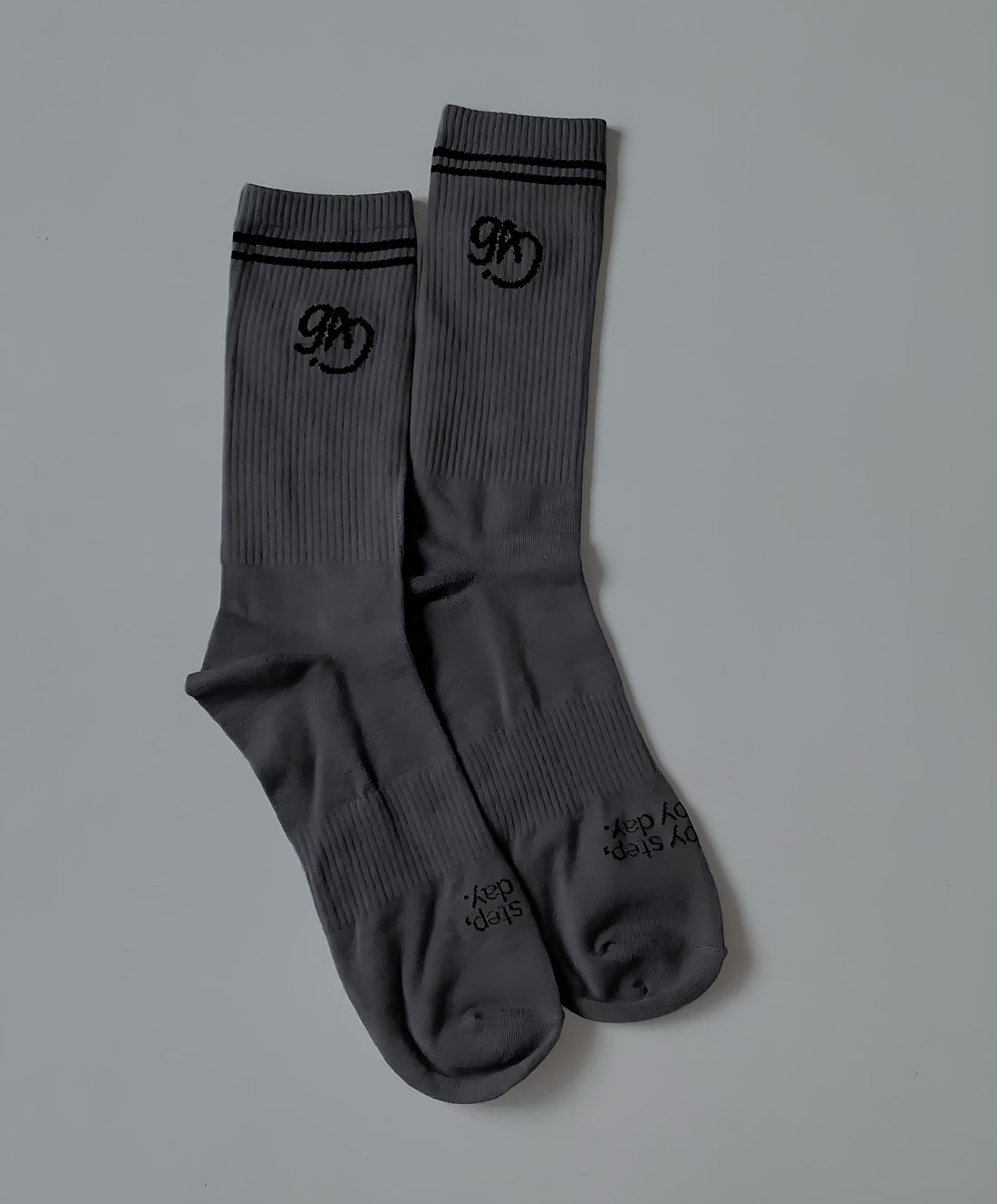 Unisexhalf crew socks (dark grey)